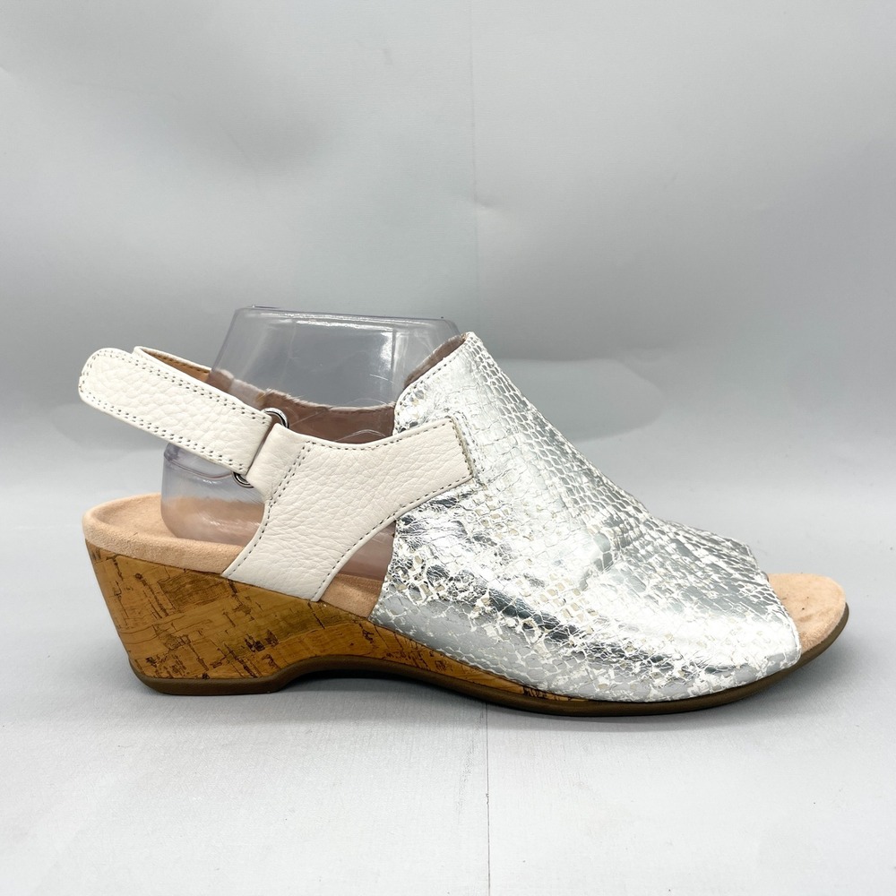 Vionic Womens 10 Tatiana Sandals Shoe Silver Snake Print Wedge Slingback Comfort